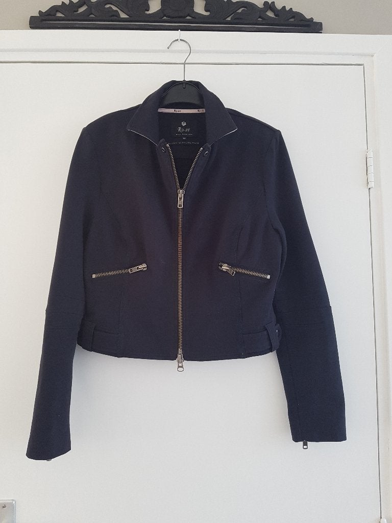 Een ro-zu colbert 95% katoen en 5% elastane maat 42, Kleding | Dames, Ophalen of Verzenden, Zo goed als nieuw, Maat 42/44 (L)