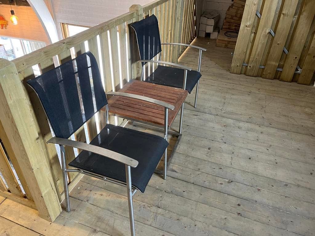 Nieuwe 3-delige tuinset: RVS met hardhout, Tuin en Terras, Tuinsets en Loungesets, Nieuw, Rvs, Stoel, Tuinset