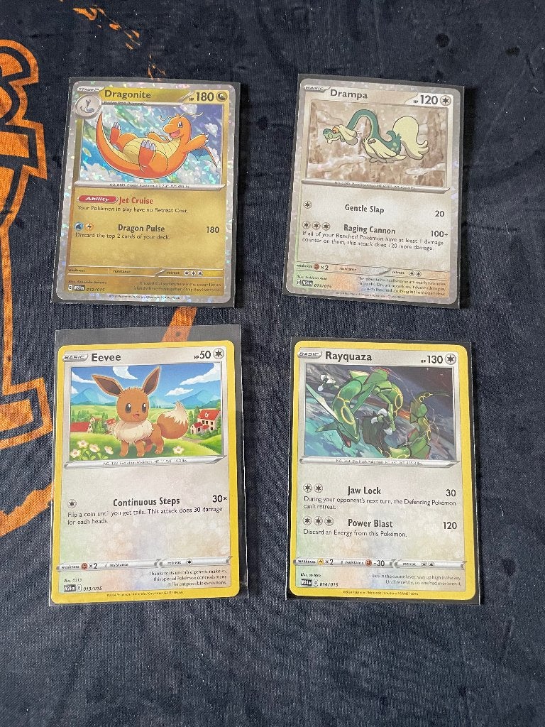 Mac Donald Pokemon promo kaarten, Ophalen of Verzenden, Zo goed als nieuw, Meerdere kaarten, Foil