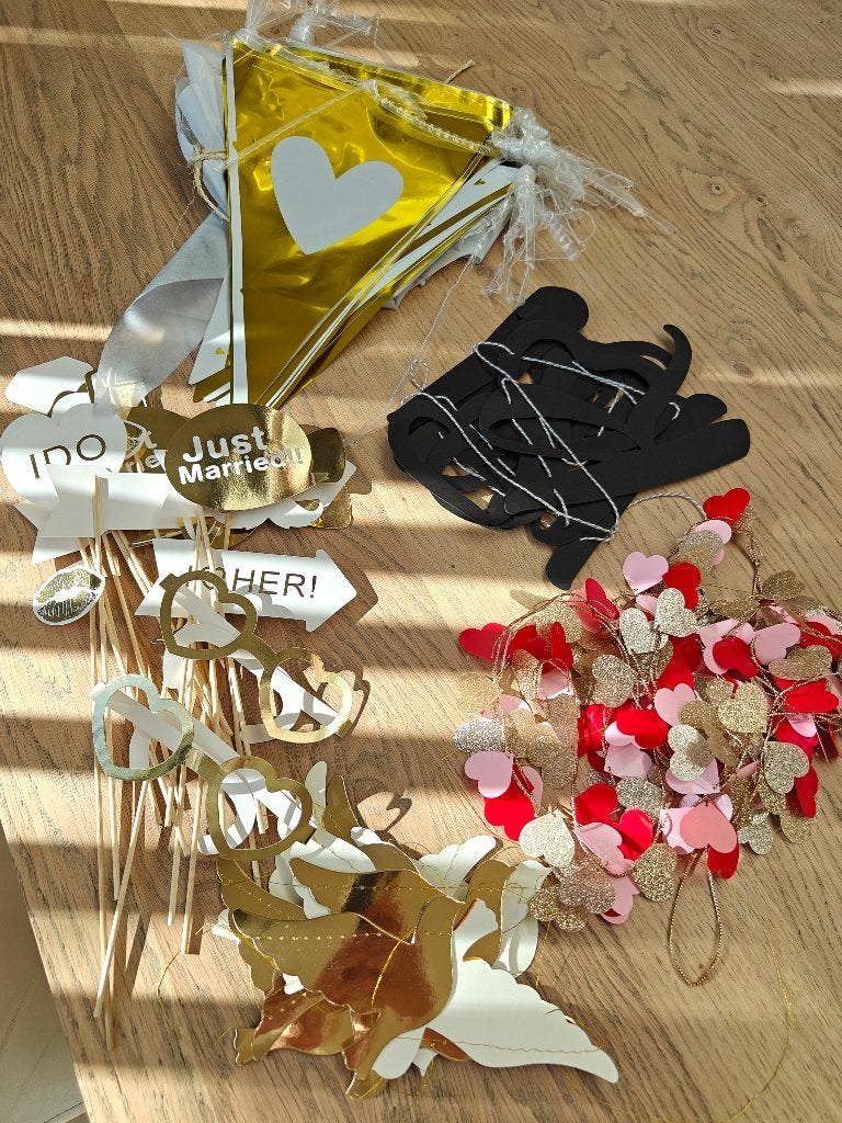 Versiering bruiloft en foto props, Ophalen, Zo goed als nieuw, Versiering, Geboorte of Huwelijk