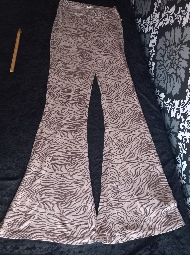 bruine flared broek met zebraprintpatroon Zara, Kleding | Dames, Bruin, Zara, Ophalen of Verzenden, Zo goed als nieuw