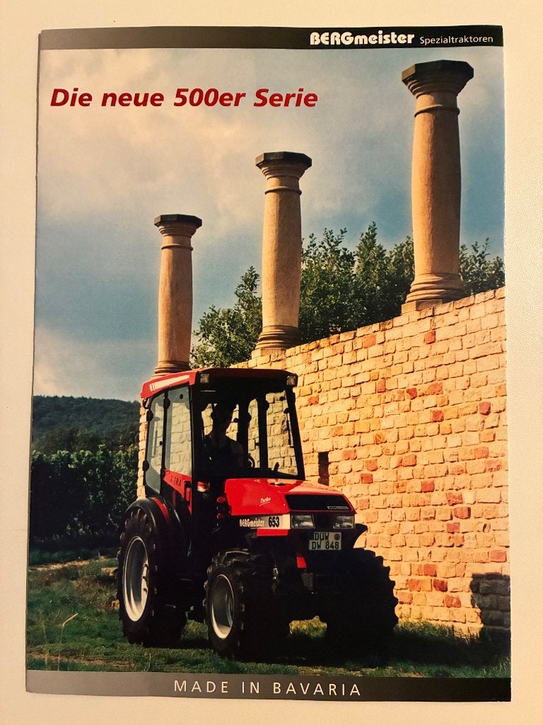 Bergmeister geen Case IH trekker tractor folder brochure, Ophalen of Verzenden, Gelezen