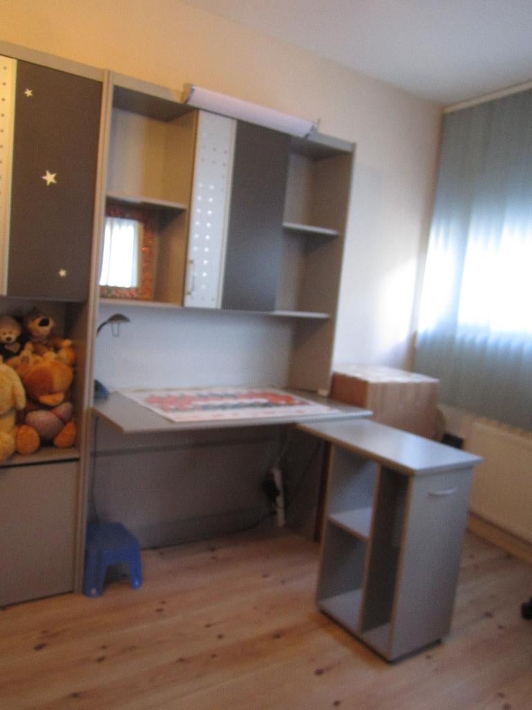 Bureau met opbouw kast en bed, Ophalen, Gebruikt, Hout, Demontabel