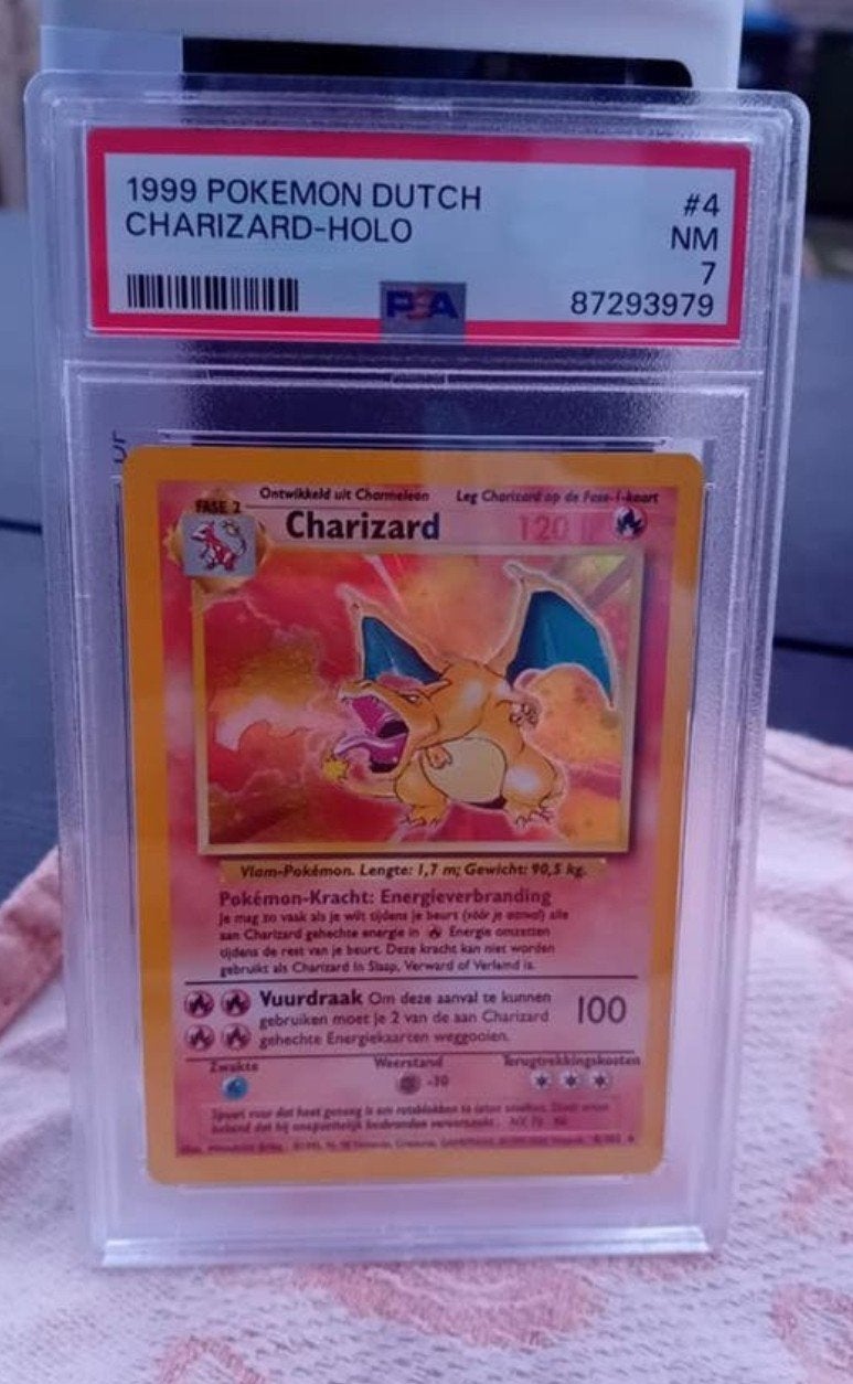 PSA 7 1999 Pokemon Dutch Charizard Holo #4, Ophalen of Verzenden, Zo goed als nieuw, Losse kaart, Foil