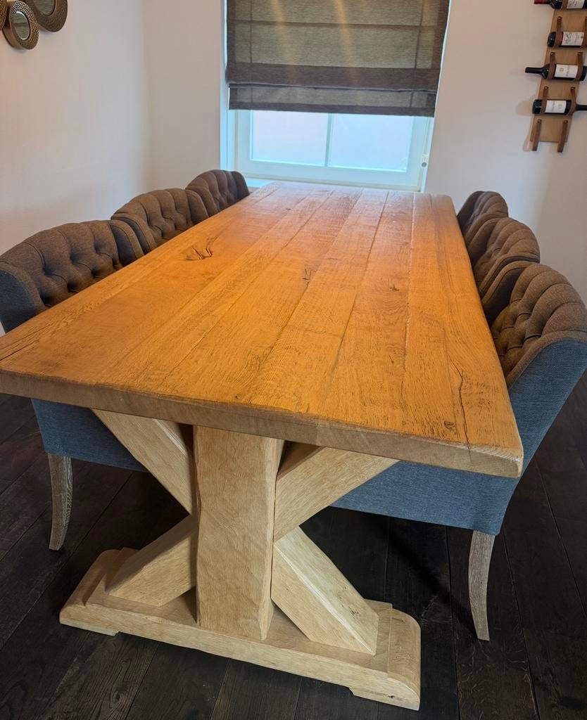 Gratis tafels en stoelen, Huis en Inrichting, Complete eetkamers, Ophalen, Zo goed als nieuw, 4 tot 6 stoelen