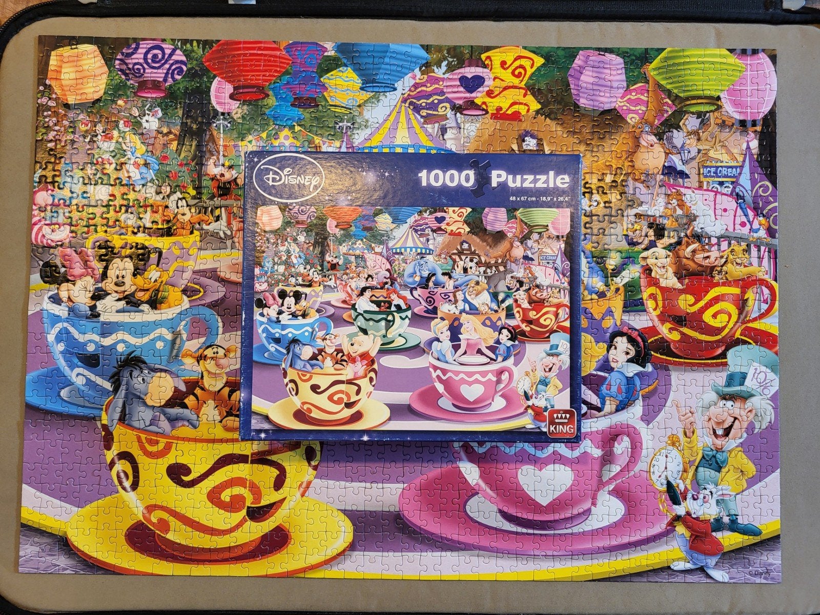 Disney 1000 stukjes puzzel - King draaiende kopjes, Ophalen of Verzenden, 500 t/m 1500 stukjes, Zo goed als nieuw, Legpuzzel