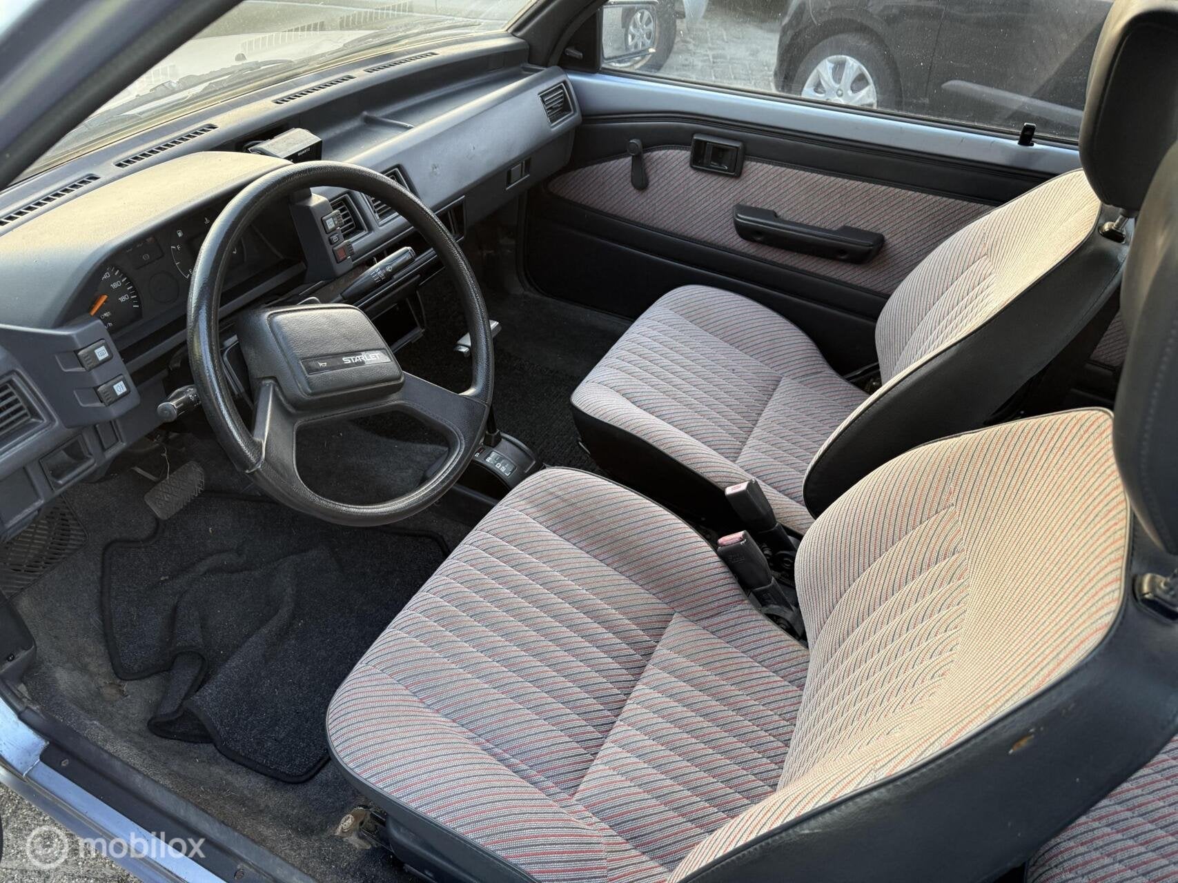 Toyota Starlet 1.3 Special Automaat Oldtimer 120.000 km NAP, foto 12