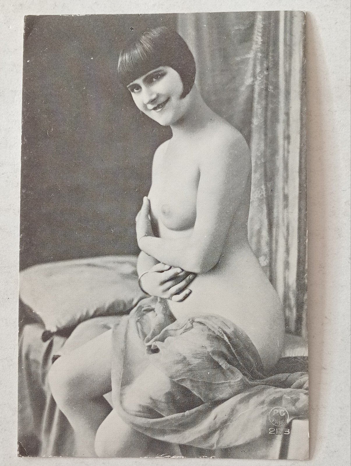 Vintage Ansichtkaart Naaktfoto Vrouw Jaren '20, Ophalen of Verzenden, 1920 tot 1940, Ongelopen