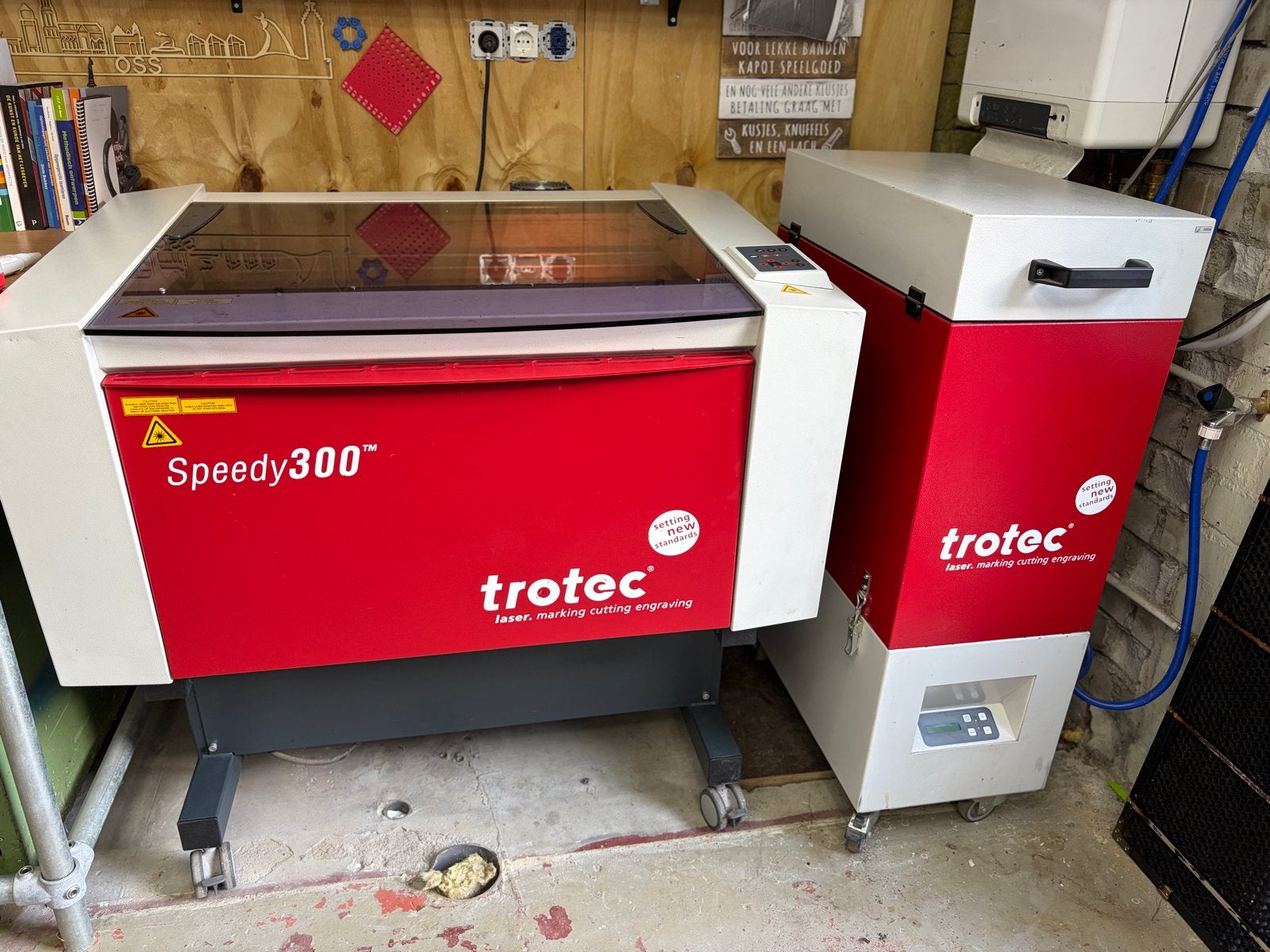 Trotec Speedy 300 Lasergraveermachine met Afzuiging, Computers en Software, 3D Printers, Ophalen, Gebruikt