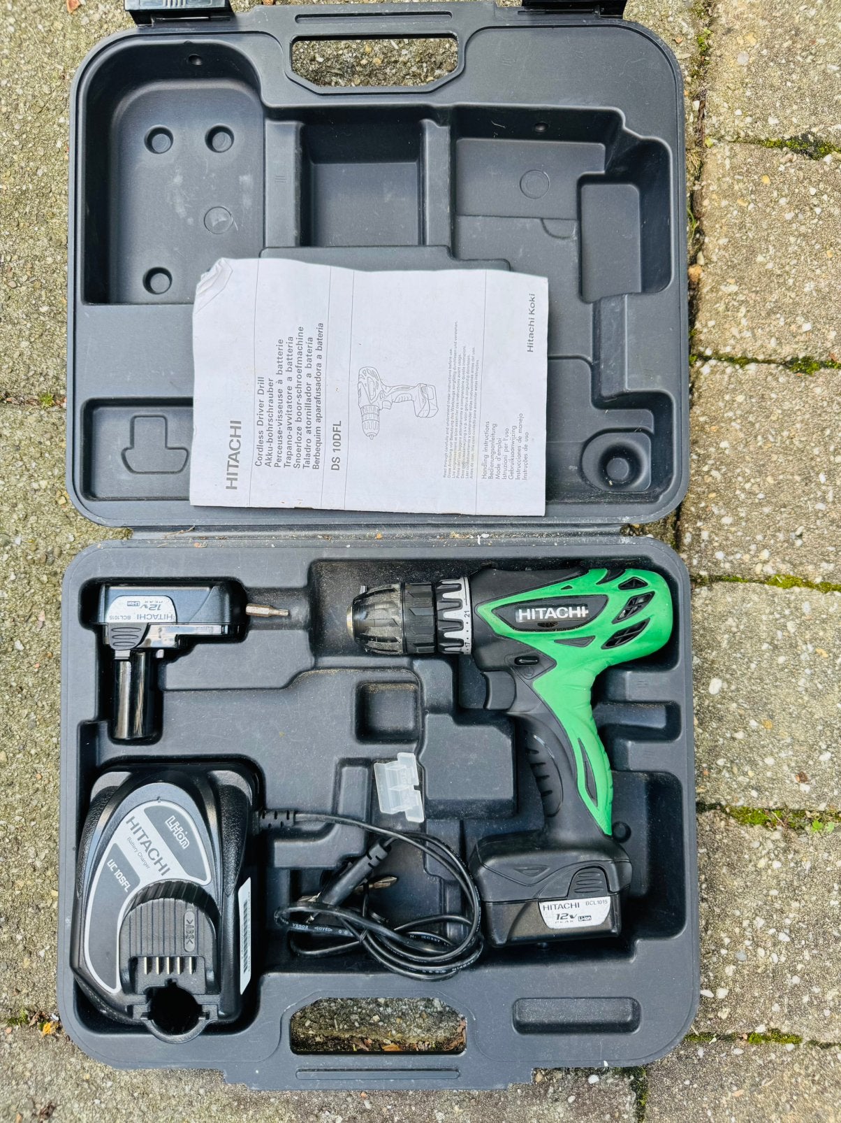 Hitachi DS 10DFL compleet met lader, 2 accu's en koffer, Ophalen of Verzenden, Zo goed als nieuw, Boor- en Schroefmachine