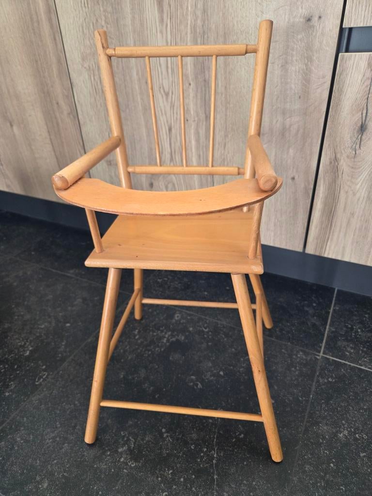 Okwa 1604 houten poppenstoel, Ophalen of Verzenden, Overige typen