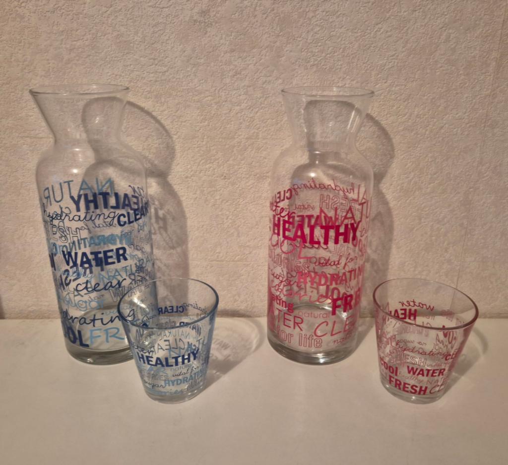 2x waterkaraf met glas, Ophalen, Zo goed als nieuw, Glas