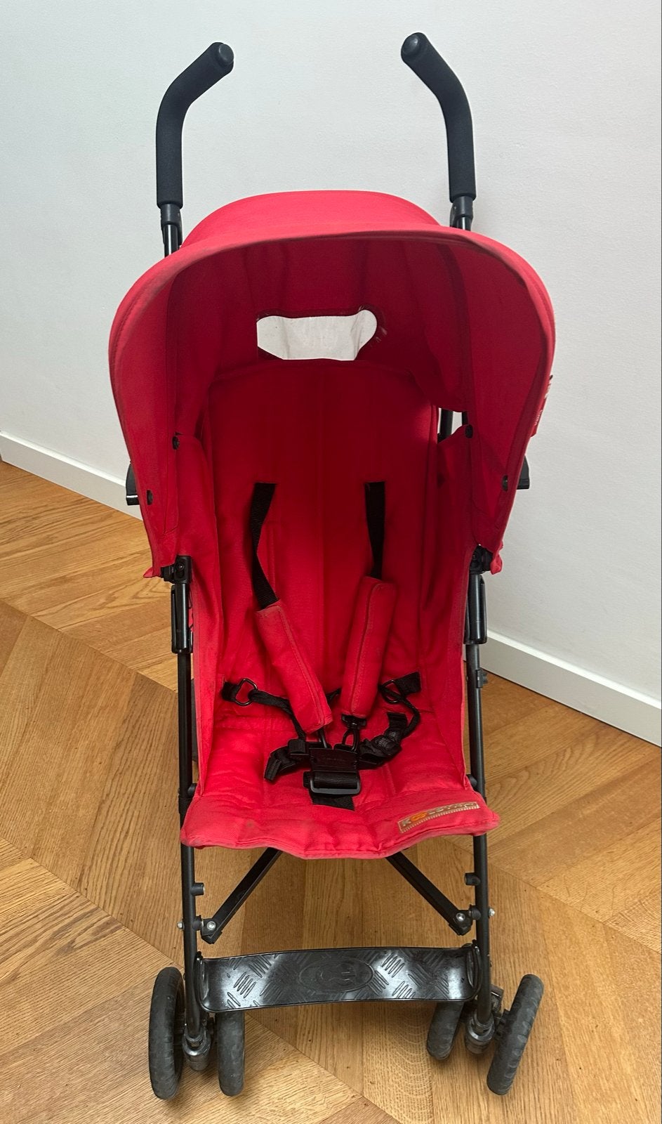 Koelstra buggy - Rood, Ophalen, Zo goed als nieuw, Koelstra, Zonnekap