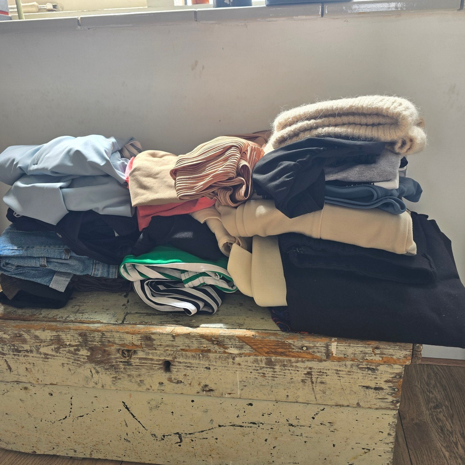 Grote kledingbundel maat L: jurken, broeken, hemdjes en meer, Kleding | Dames, Overige Dameskleding, Diverse merken, Ophalen of Verzenden