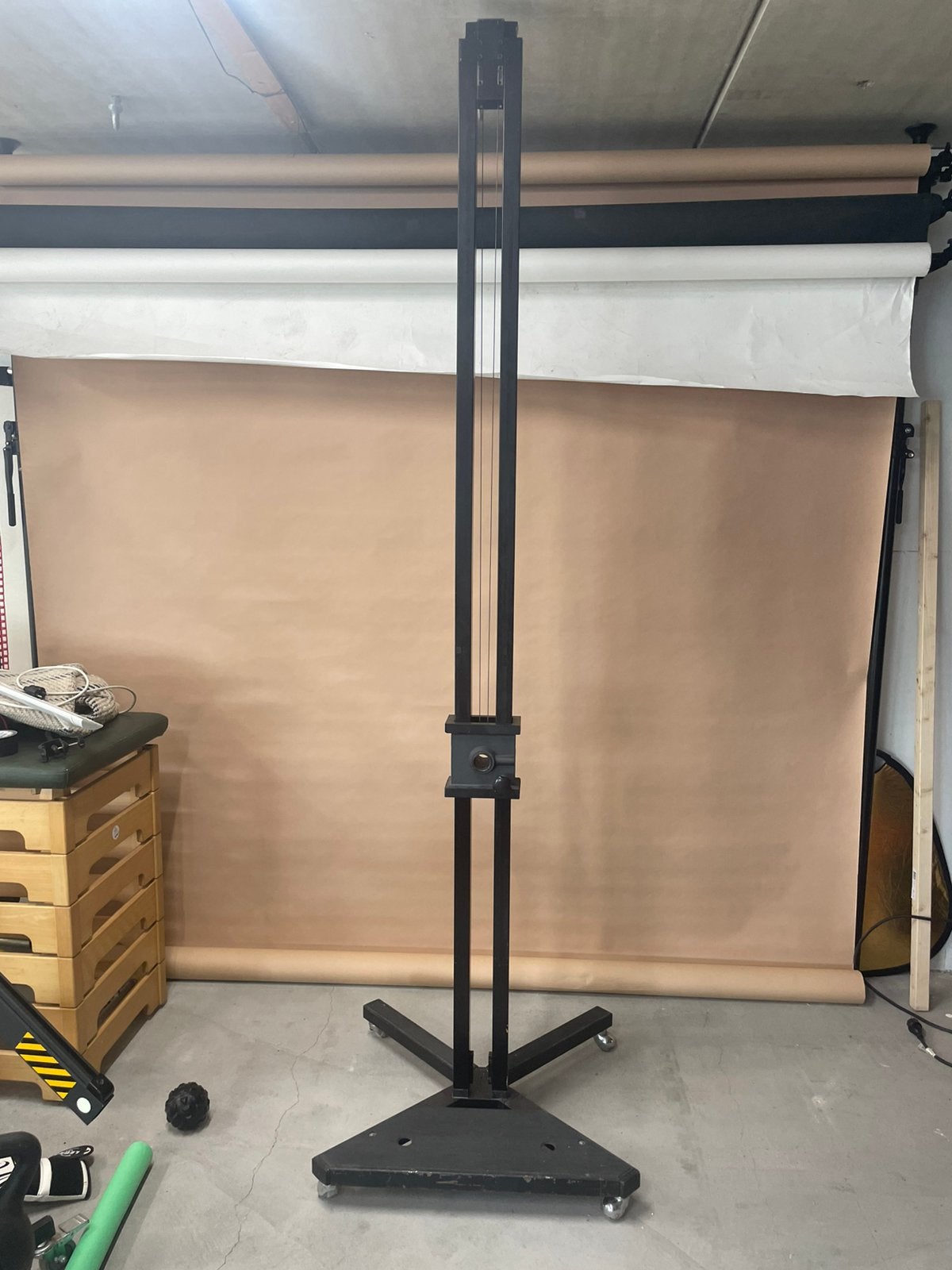 Broncolor statief met contra gewicht, Ophalen, Zo goed als nieuw