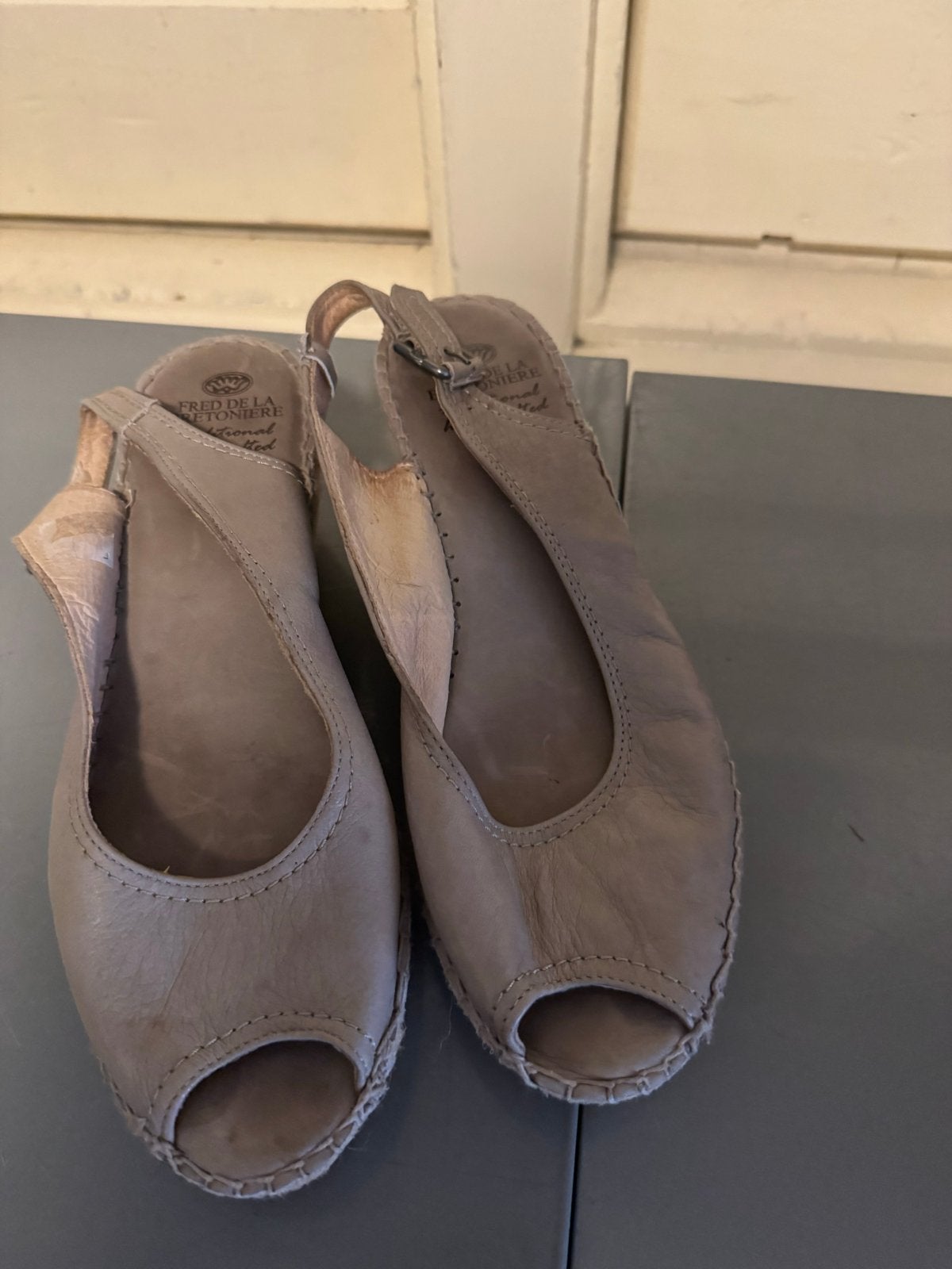 Fred de la Bretoniere espadrilles - Maat 40 - Taupe, Kleding | Dames, Schoenen, Ophalen of Verzenden, Gedragen, Bruin, Espadrilles of Moccasins