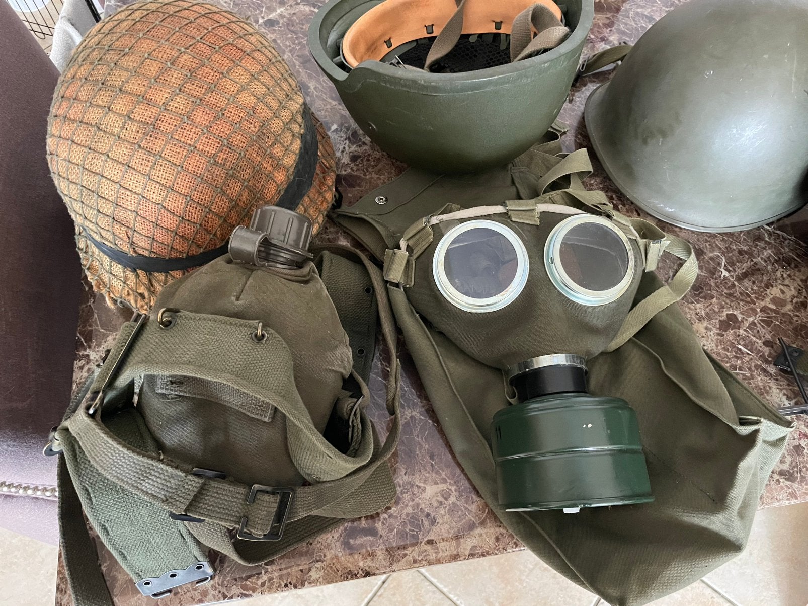 Alles in 1 koop, Ophalen, Overige soorten, Nederland, Helm of Baret