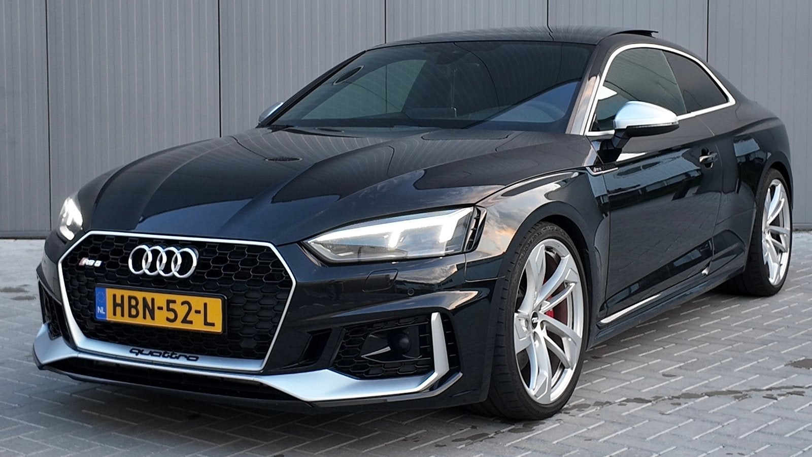 AUDI RS5 B9 /B&O/PANO/MASSAGE/DEALERONDERH/SFEERVERLICHTING, Automaat, RS5, Zwart, Leder