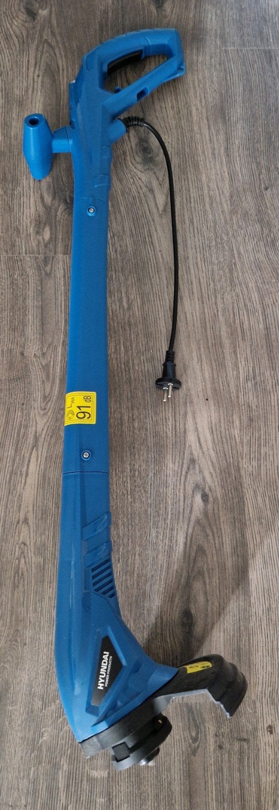 Nieuwe Hyundai elektrische grastrimmer, Ophalen of Verzenden, Zo goed als nieuw, Elektrisch, 30 tot 50 cm