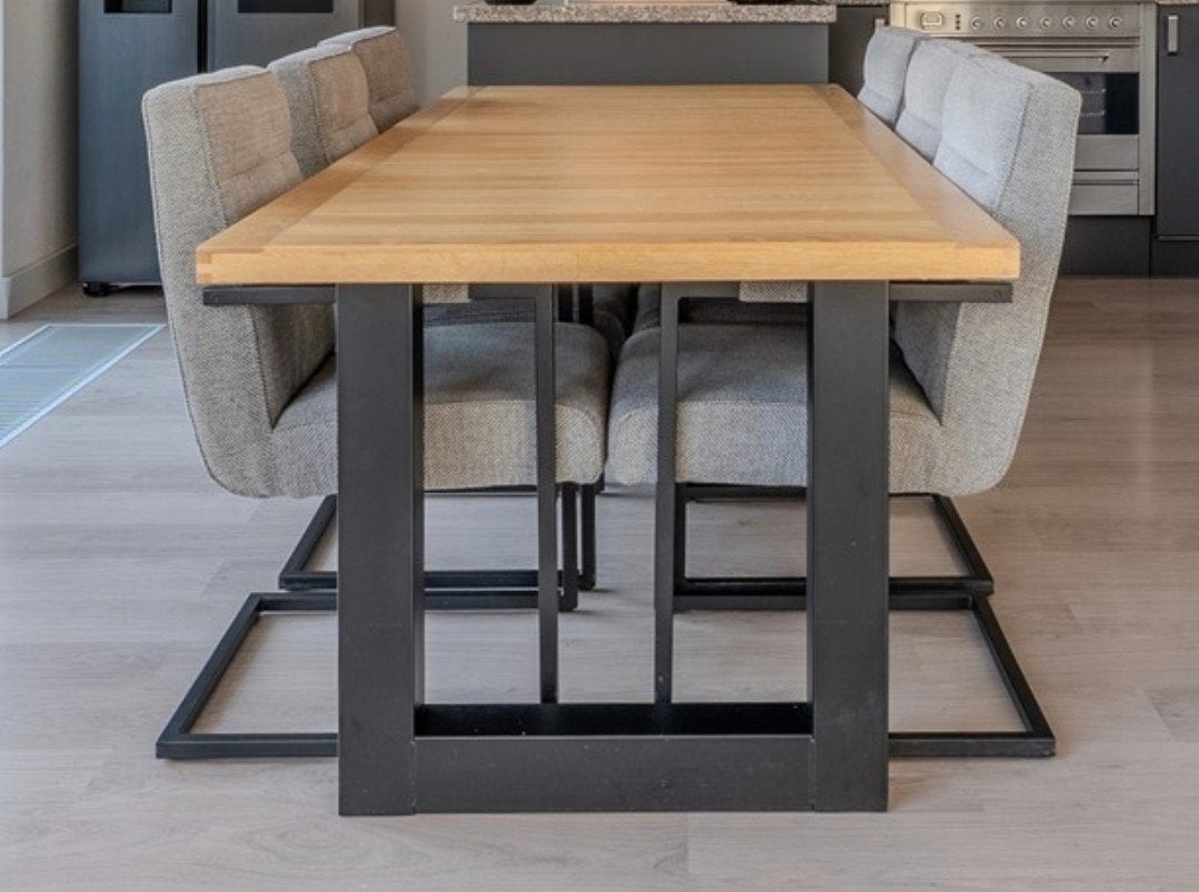 Eetkamer set: Eiken tafel met 6 eetkamerstoelen (2023), Ophalen, 4 tot 6 stoelen