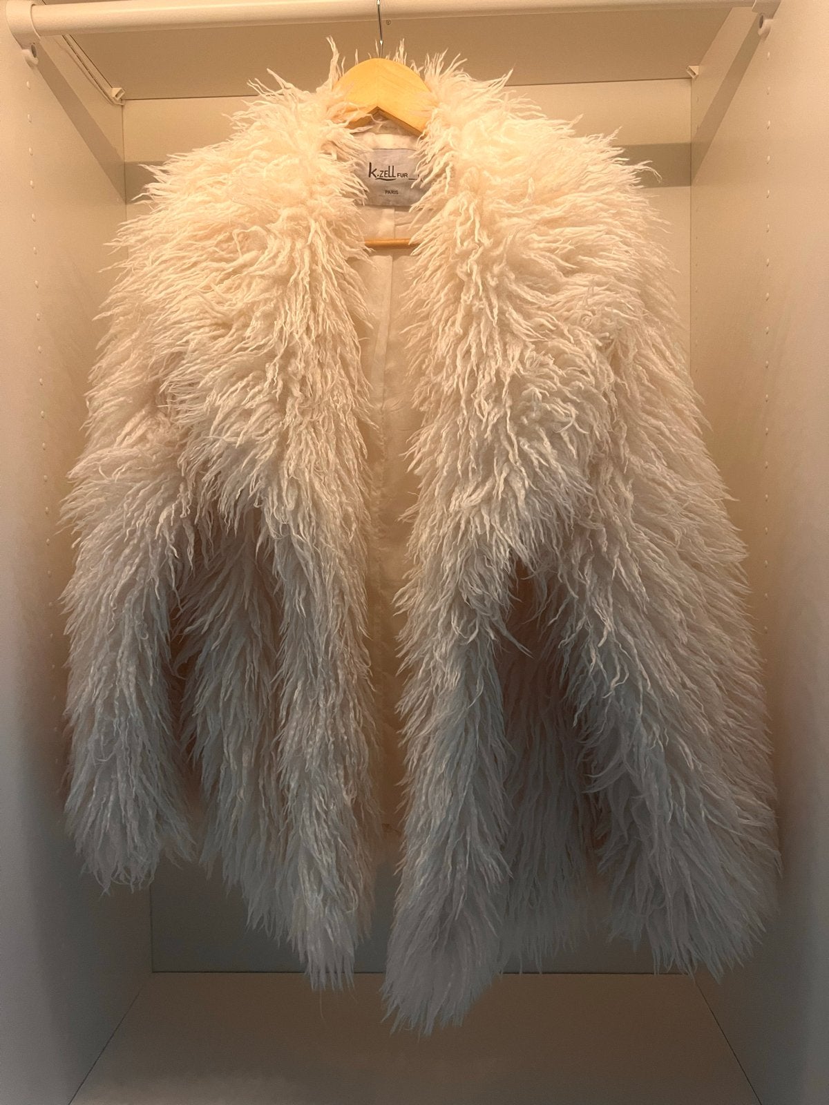 K.Zell Fur Paris pluizige jas maat M, Kleding | Dames, Ophalen of Verzenden, Zo goed als nieuw, Maat 38/40 (M), Beige