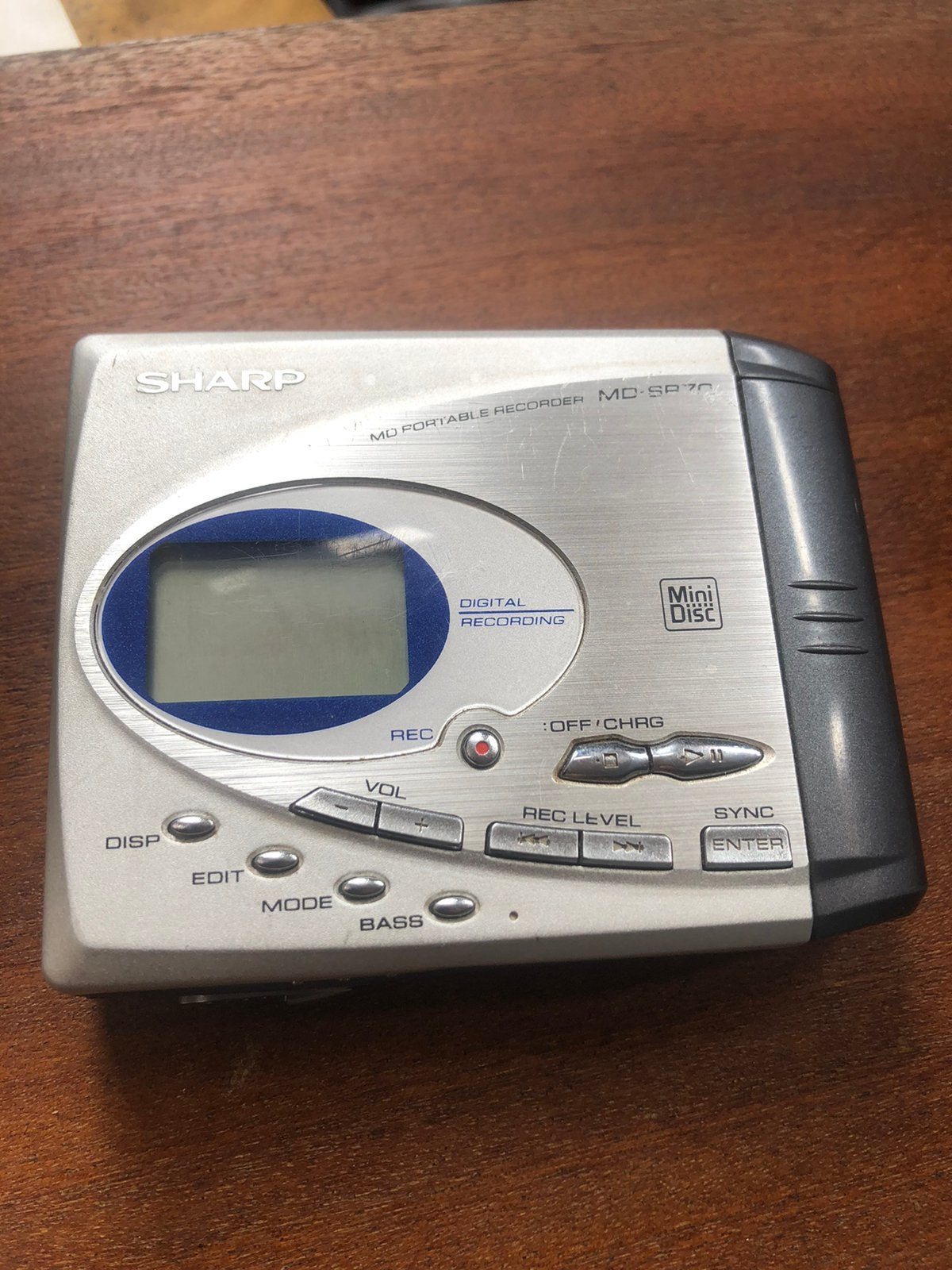 Minidiscs speler sharp md-sr70h(s) portable, Audio, Tv en Foto, Walkmans, Discmans en Minidiscspelers, Ophalen of Verzenden, Minidisc-recorder
