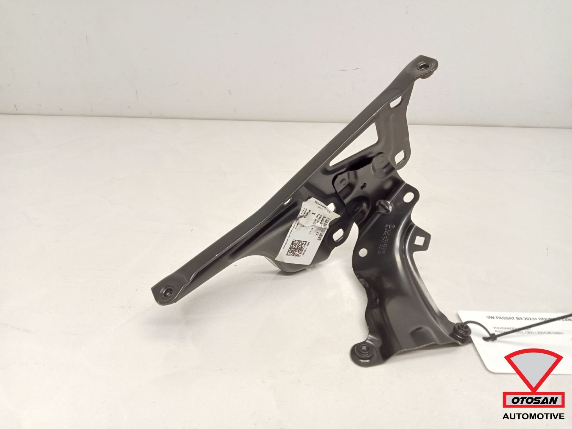 VW Passat B9 2023+ Zijscherm houder 3J0821227 LINKS VOOR, Auto-onderdelen, Volkswagen, Volkswagen AG, Voor, Nieuw