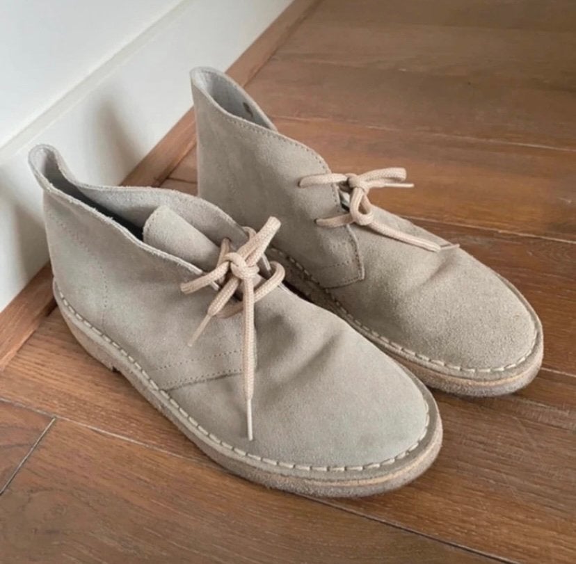 New: beige schoenen maat 38, Beige, Ophalen of Verzenden, Sneakers of Gympen, Zo goed als nieuw