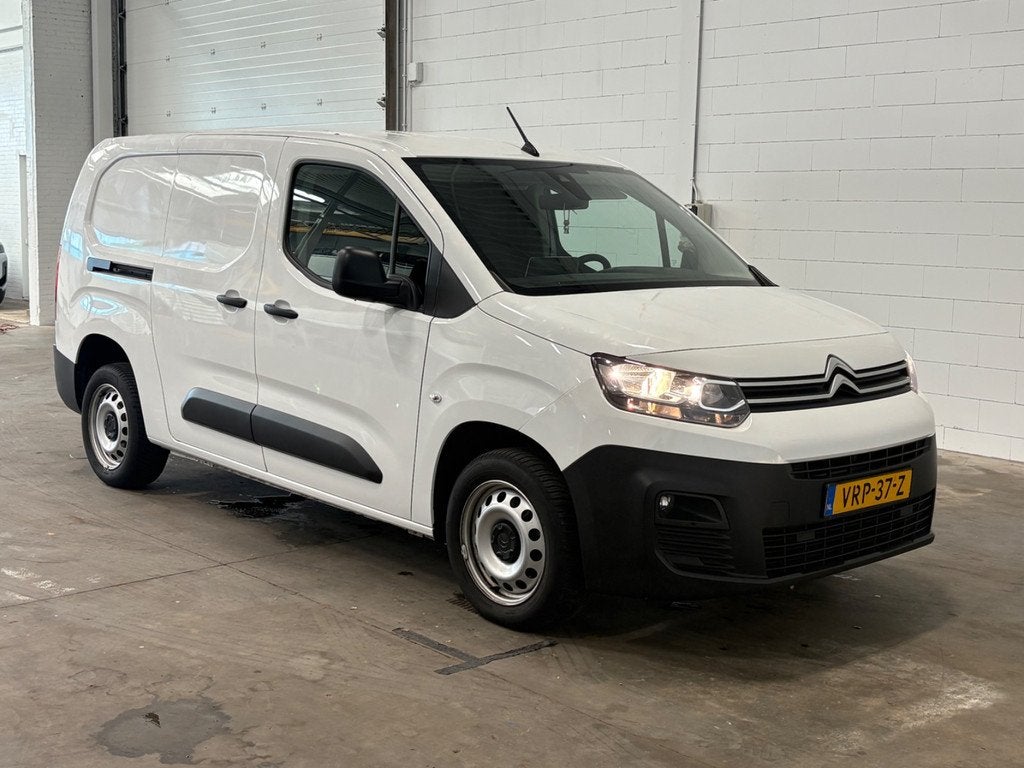 Citroën Berlingo 1.5 BlueHDI Club XL 2022, Auto's, Voorwielaandrijving, Gebruikt, Euro 6, 4 cilinders