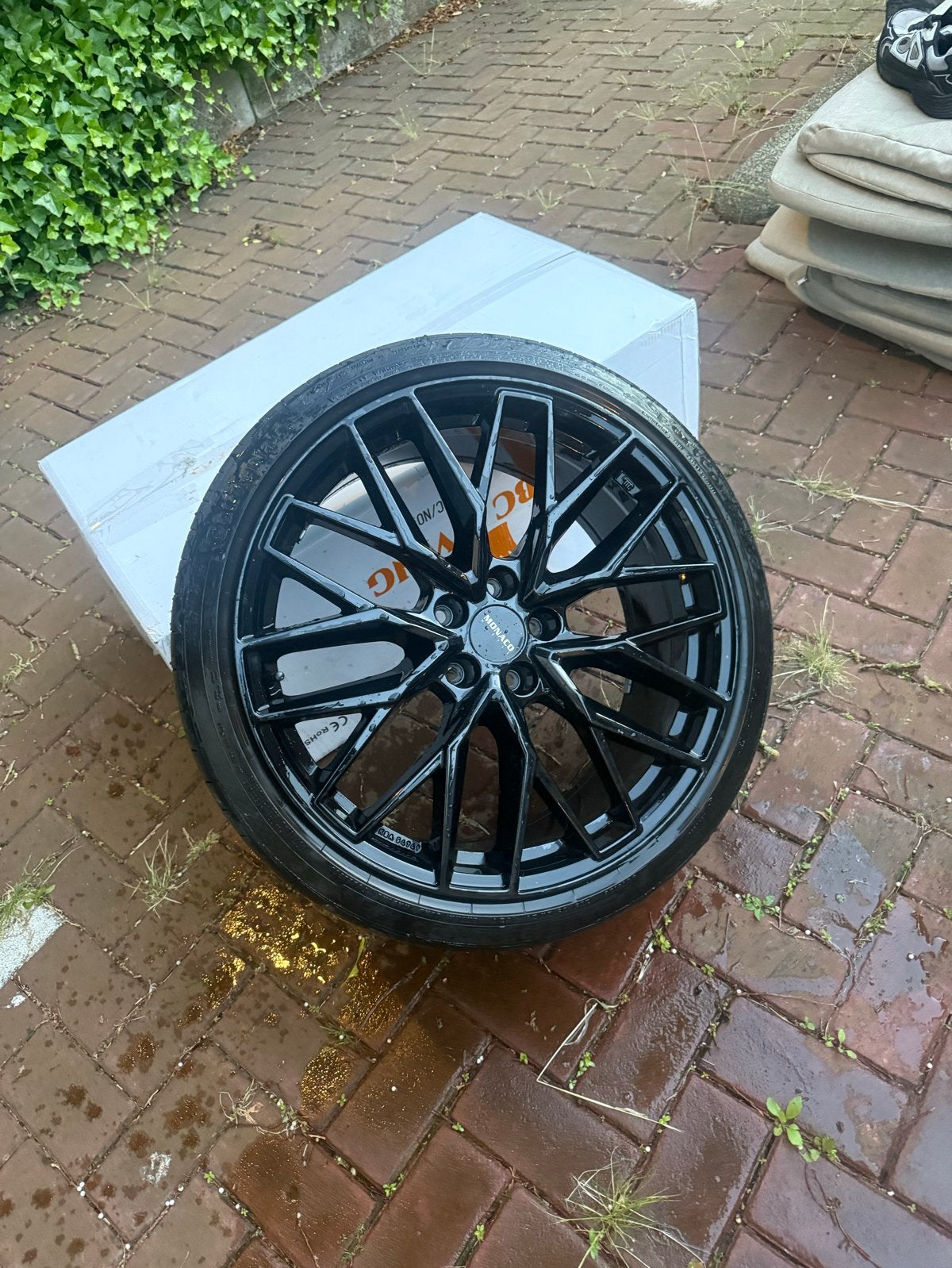 Monaco Velgen met Banden - Zwart, 20 inch, Auto-onderdelen, Ophalen, Gebruikt, Banden en Velgen, Personenwagen
