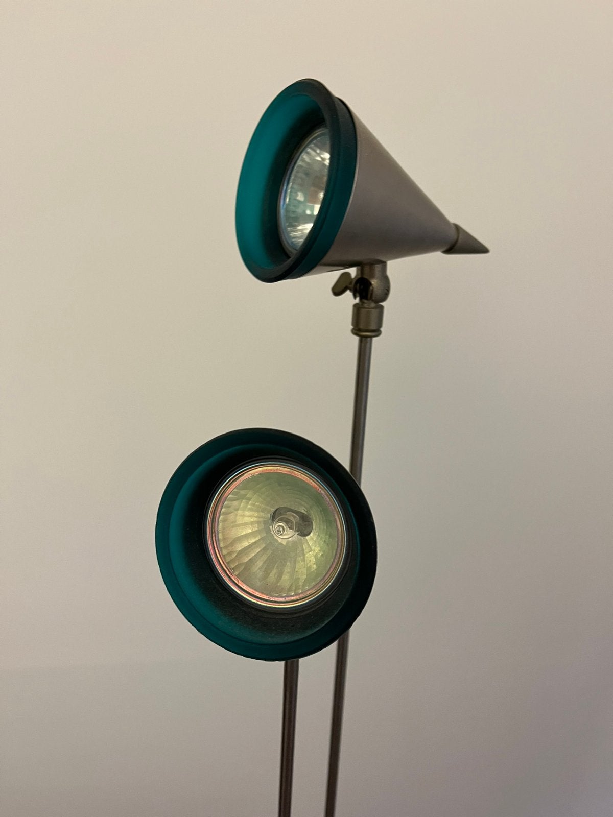 HARCO LOOR. —  VLOERLAMP.  —. DESIGN.  —. 1990., Ophalen, Zo goed als nieuw, 150 tot 200 cm