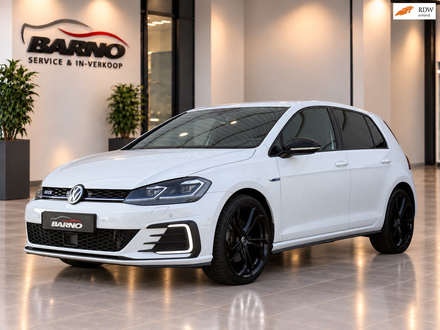 Volkswagen GOLF 1.4 TSI PHEV GTE XENON|PDC|LED, 8 kWh, Gebruikt, 4 cilinders, Wit