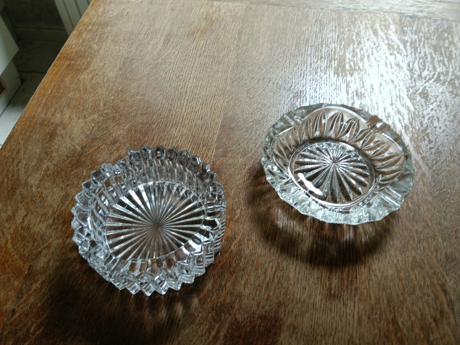 Set van 2 vintage glazen asbakken, Ophalen of Verzenden