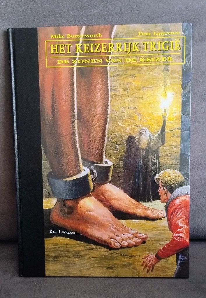 Trigië - The Collection deel 4 (met prent), Boeken, Ophalen of Verzenden, Zo goed als nieuw, Don Lawrence, Mike Butterworth, Eén stripboek