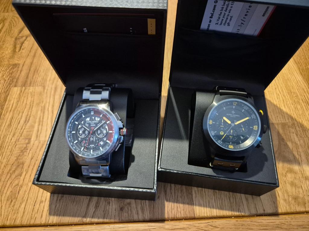 Te koop mooie horloge.s mysterie box van alpha sierra, Ophalen of Verzenden, Nieuw, Staal, Overige merken