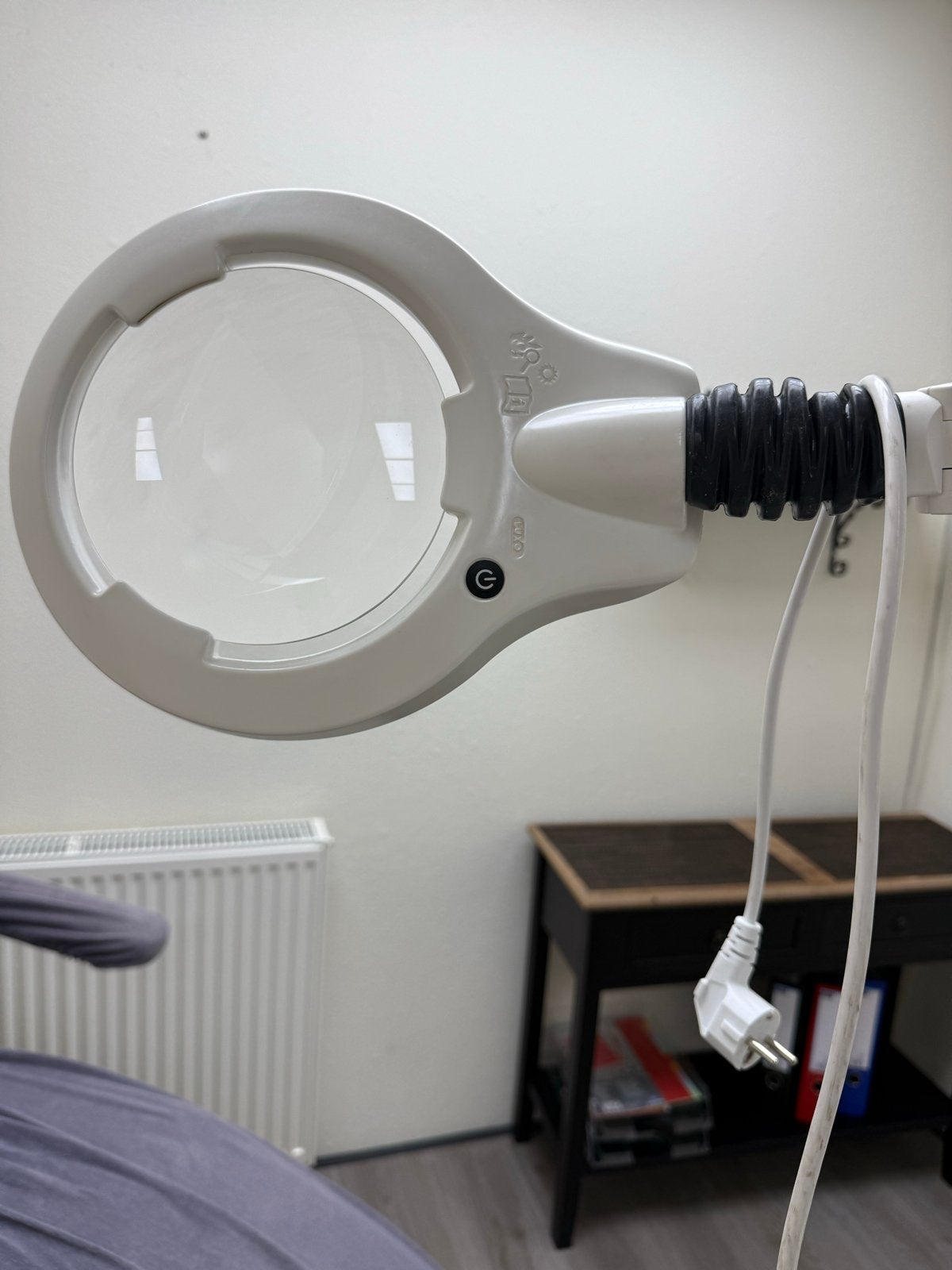 Professionele LUXO LED Loeplamp met Vergrootglas op statief, Huis en Inrichting, Ophalen, Gebruikt, Kunststof, Modern