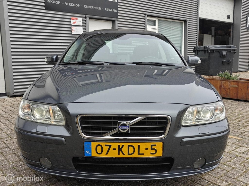 Volvo S60 2.4 5-cil. 140pk H5 Drivers Edition Volleder Trekh, Auto's, Volvo, S60, 1600 kg, 750 kg, 5 cilinders