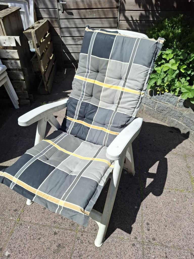 tuinstoelen en tafel, Tuin en Terras, Ophalen, Gebruikt, Kunststof