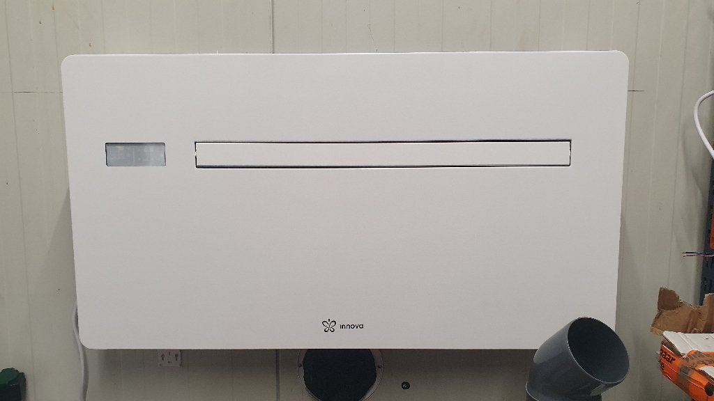 Innova 2.0 15 HP H2O airco - nieuw, geen buitenunit/gaten, Witgoed en Apparatuur, Airco's, Ophalen, Koelen en Ontvochtigen, Timer