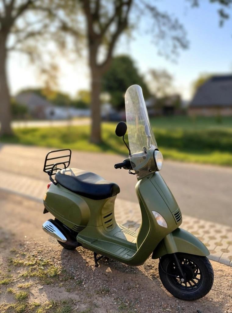 GTS Toscana (begrensd), Fietsen en Brommers, Snorfietsen en Snorscooters, Ophalen of Verzenden