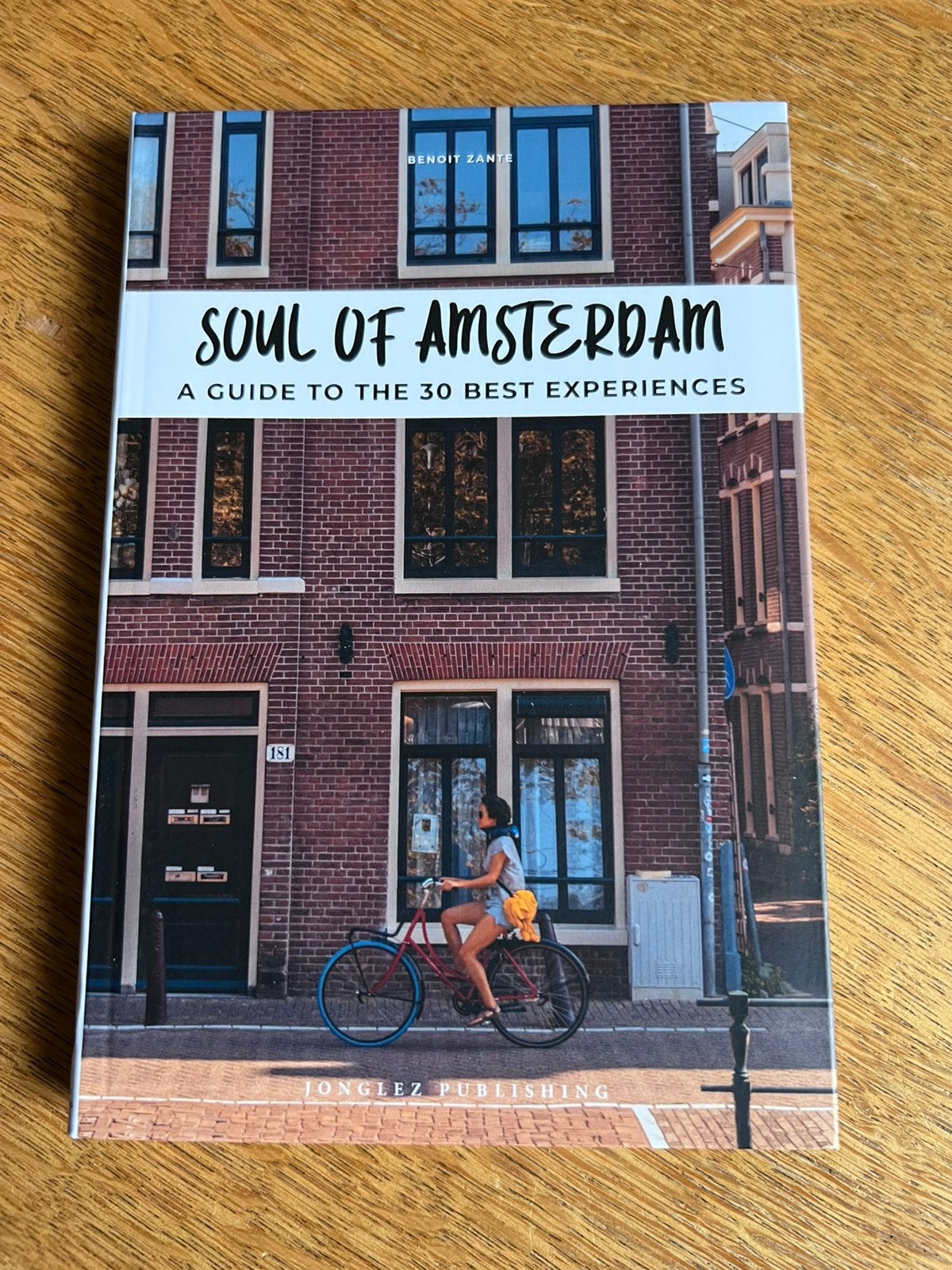 Soul of Amsterdam - A guide to the 30 best experiences, Boeken, Overige merken, Europa, Nieuw, Ophalen of Verzenden