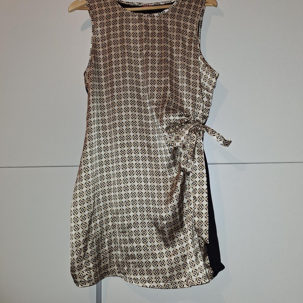 liv mouwloze tuniek xl, Kleding | Dames, Overige kleuren, Maat 46/48 (XL) of groter, Ophalen of Verzenden, Gedragen