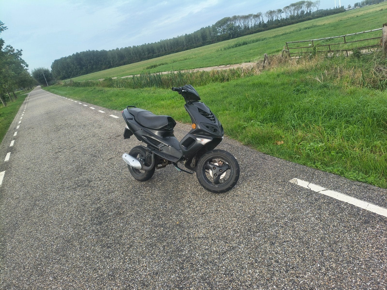 peugeot speedfight 2 70cc, Fietsen en Brommers, Ophalen, Tweetakt, Gebruikt, Maximaal 45 km/u