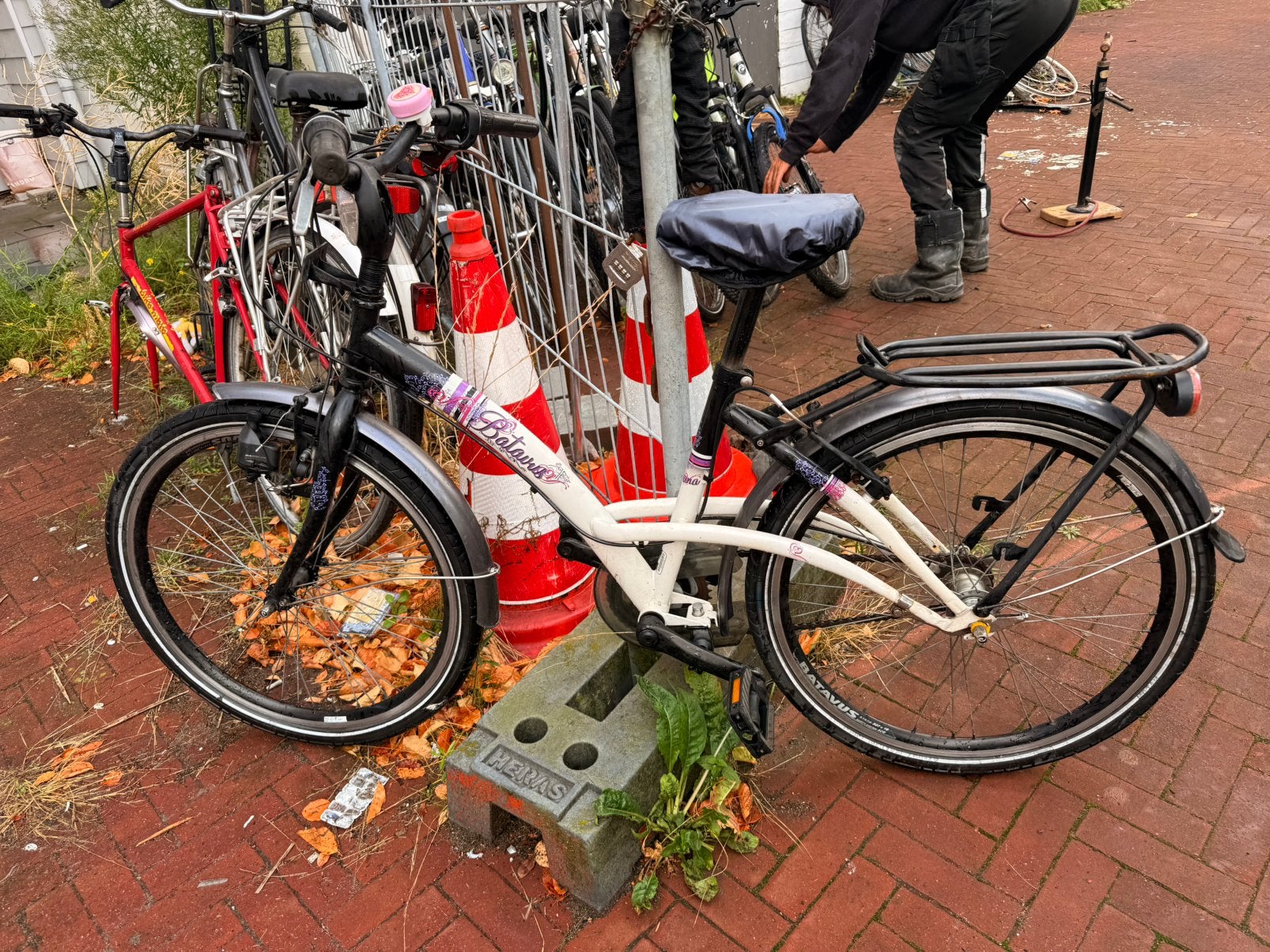 Meisjesfiets €40, Fietsen en Brommers, Ophalen, Zo goed als nieuw, 20 inch of meer, Versnellingen