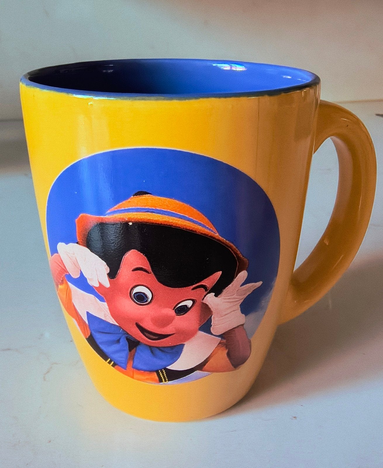 Disney Pinokkio Mok - Disneyland Parijs - Esso Collectie, Ophalen of Verzenden, Peter Pan of Pinokkio, Zo goed als nieuw, Servies