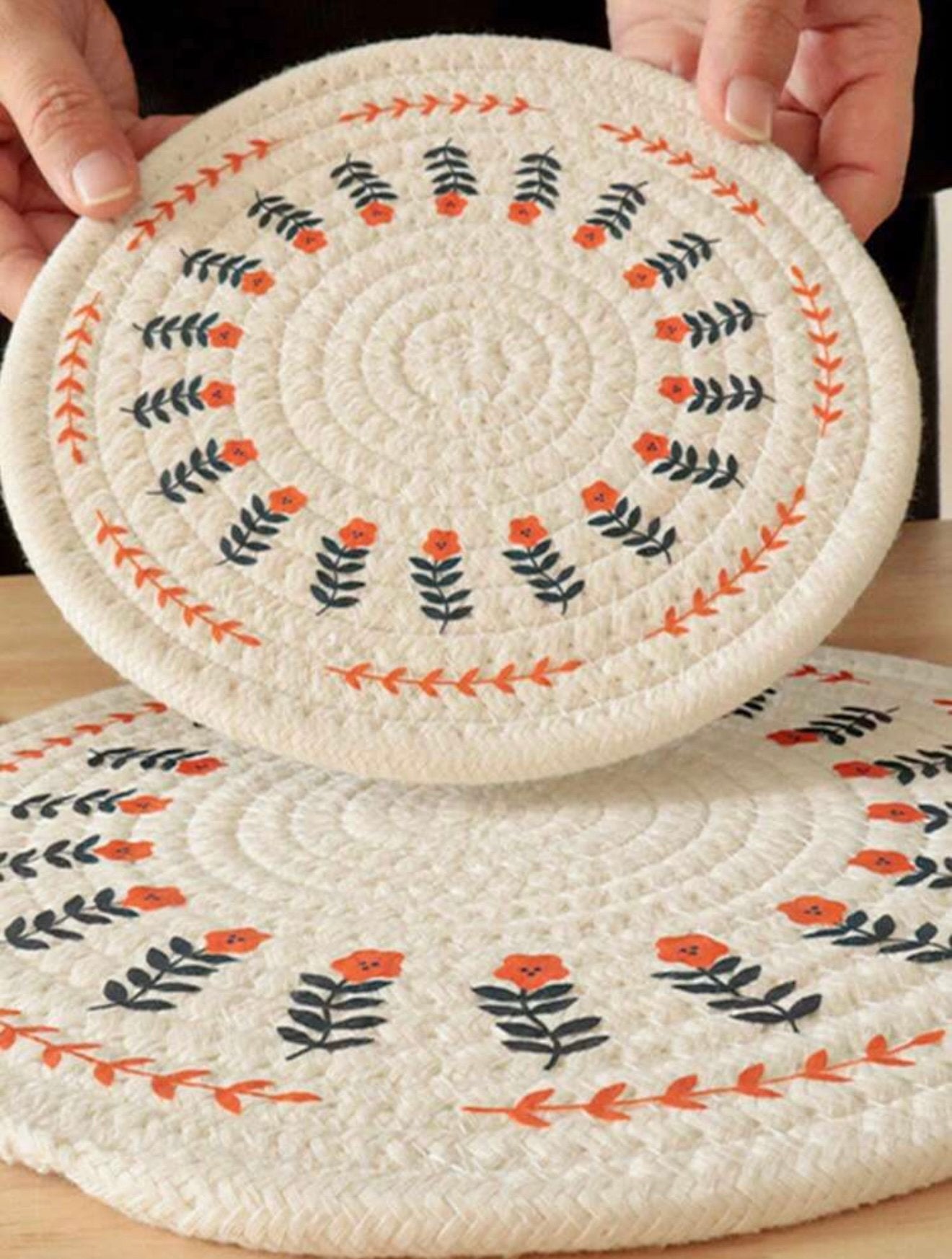 3-delige set placemats van 18 cm, Ophalen of Verzenden, Nieuw, Meerkleurig, Textiel