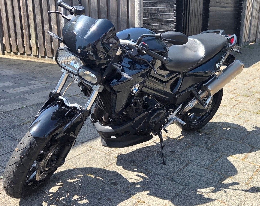 BMW F800R in zeer goede staat., Motoren, Motoren | BMW, 2 cilinders, Occasion, Motorrijbewijs A, Sportuitlaat