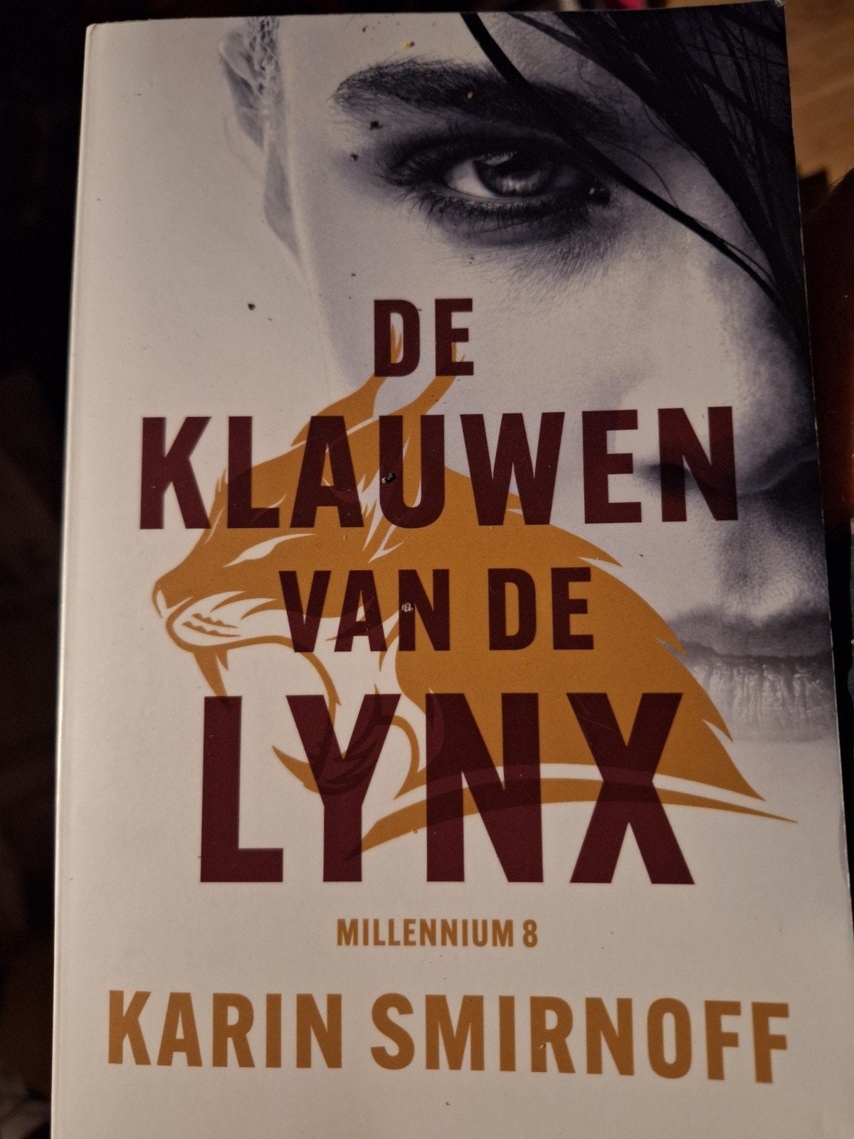 Karin Smirnoff - De klauwen van de lynx ZGAN, Ophalen of Verzenden, Zo goed als nieuw