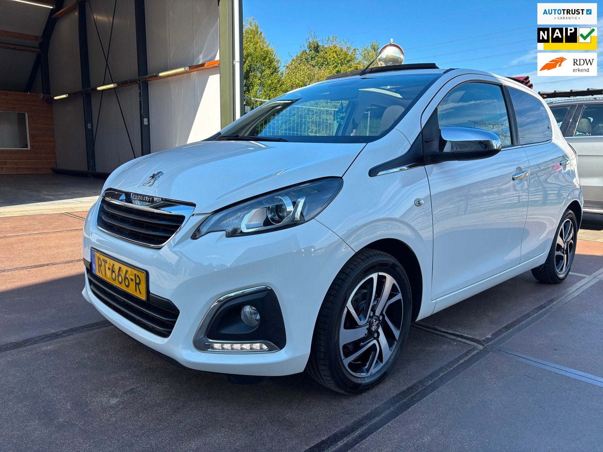 Peugeot 108 1.2 Allure TOP! Cabrio Org-NL Zeer Mooi, Auto's, Voorwielaandrijving, Gebruikt, Euro 6, 1199 cc