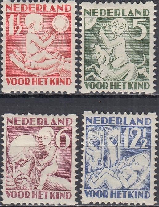 Nederland- 2.30- 1930-Kinderzegels-2-Zijdige Hoekroltanding-, Verzenden, T/m 1940, Postfris
